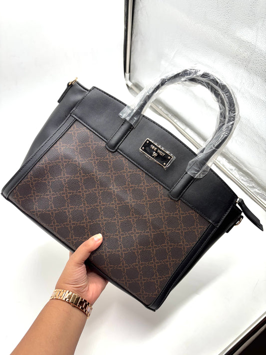 Monica Top Handle