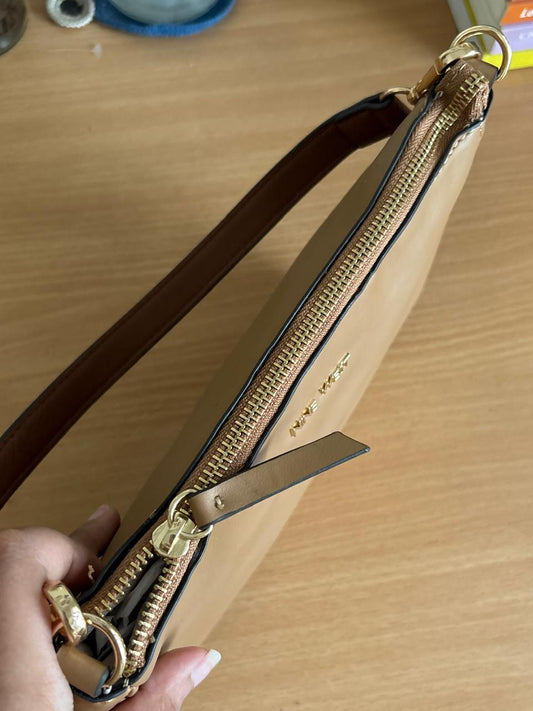 Kassie Shoulder Bag