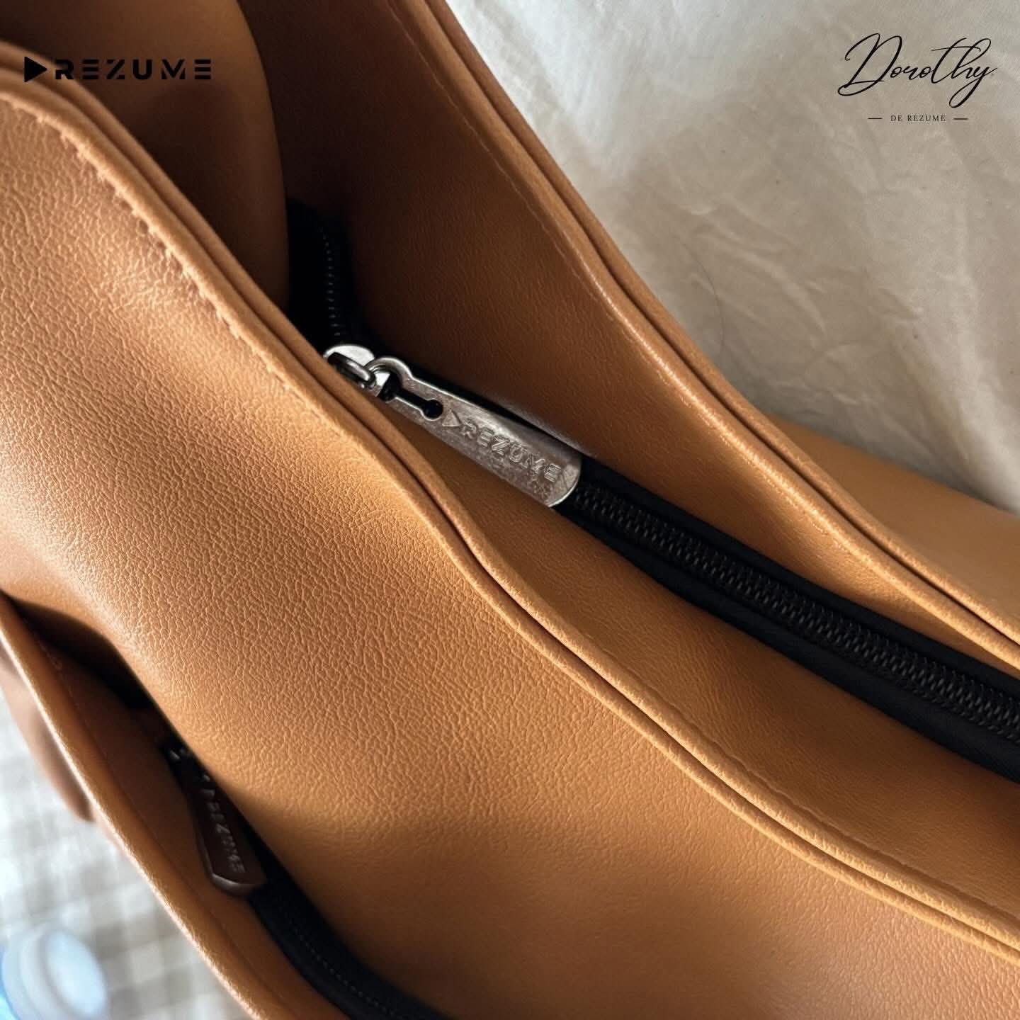 Retro Casual PU Leather Commuter Shoulder Bag - Mocha Brown