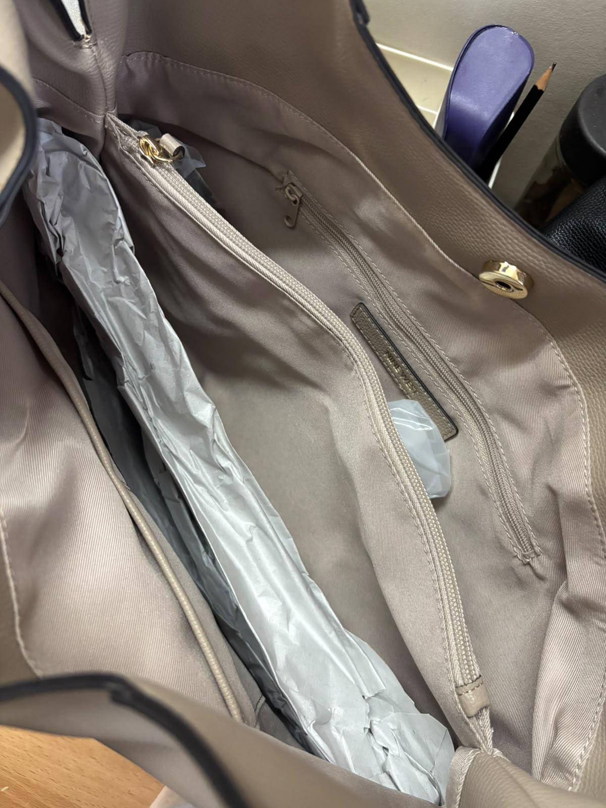 Darmina Shoulder Tote