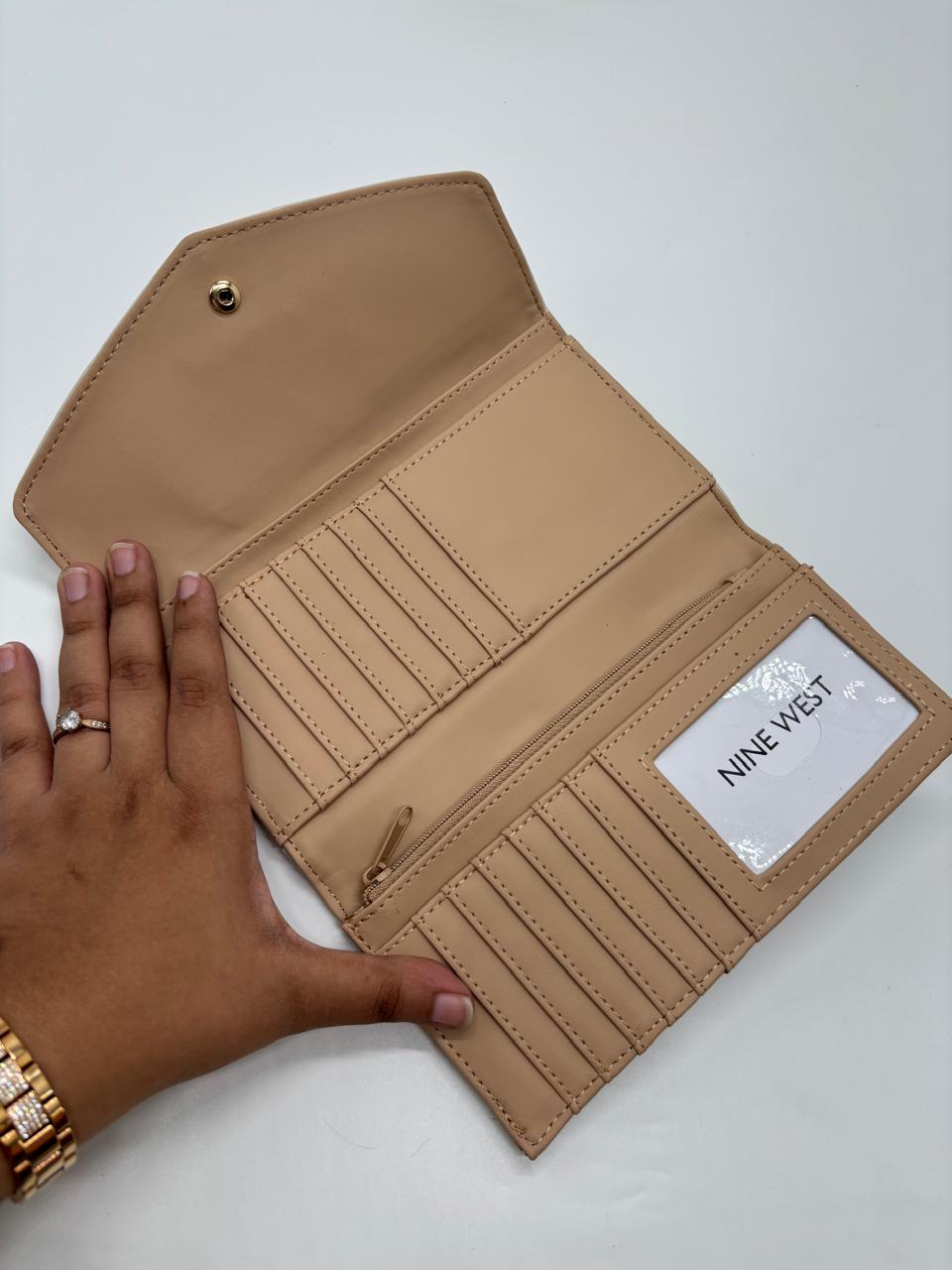 Sara Purse