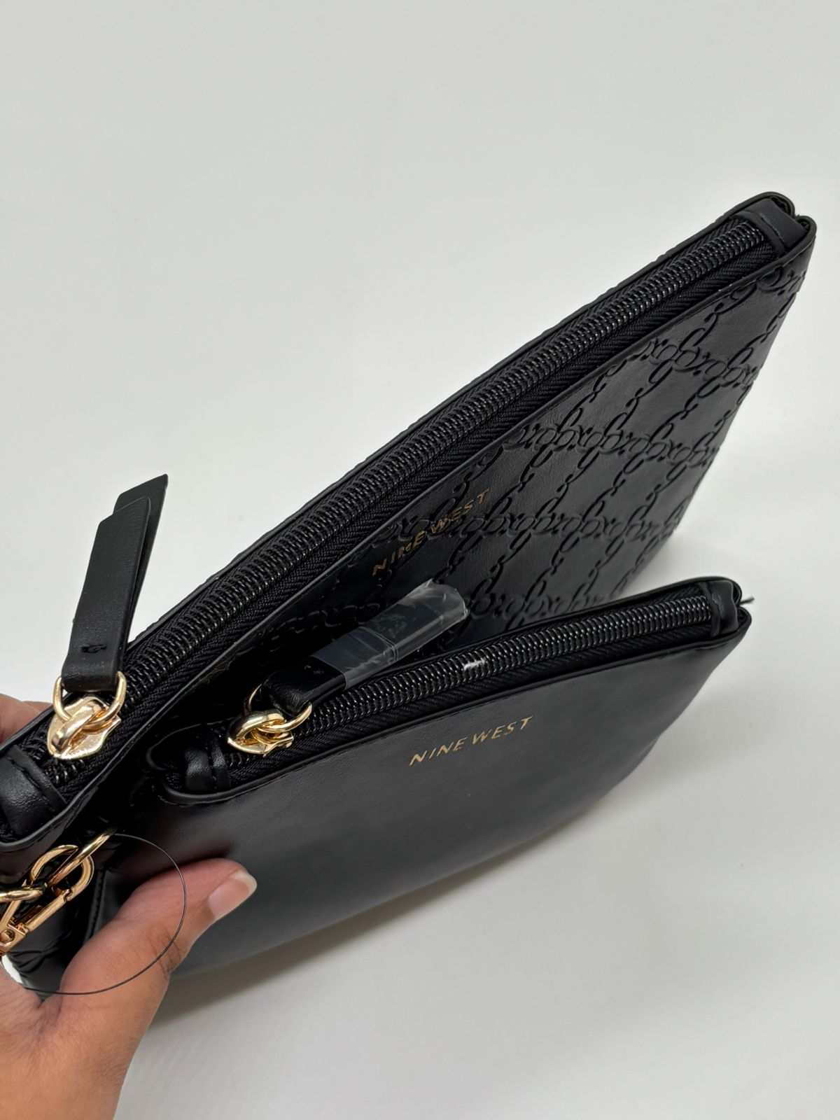 Lira Pouch Bag