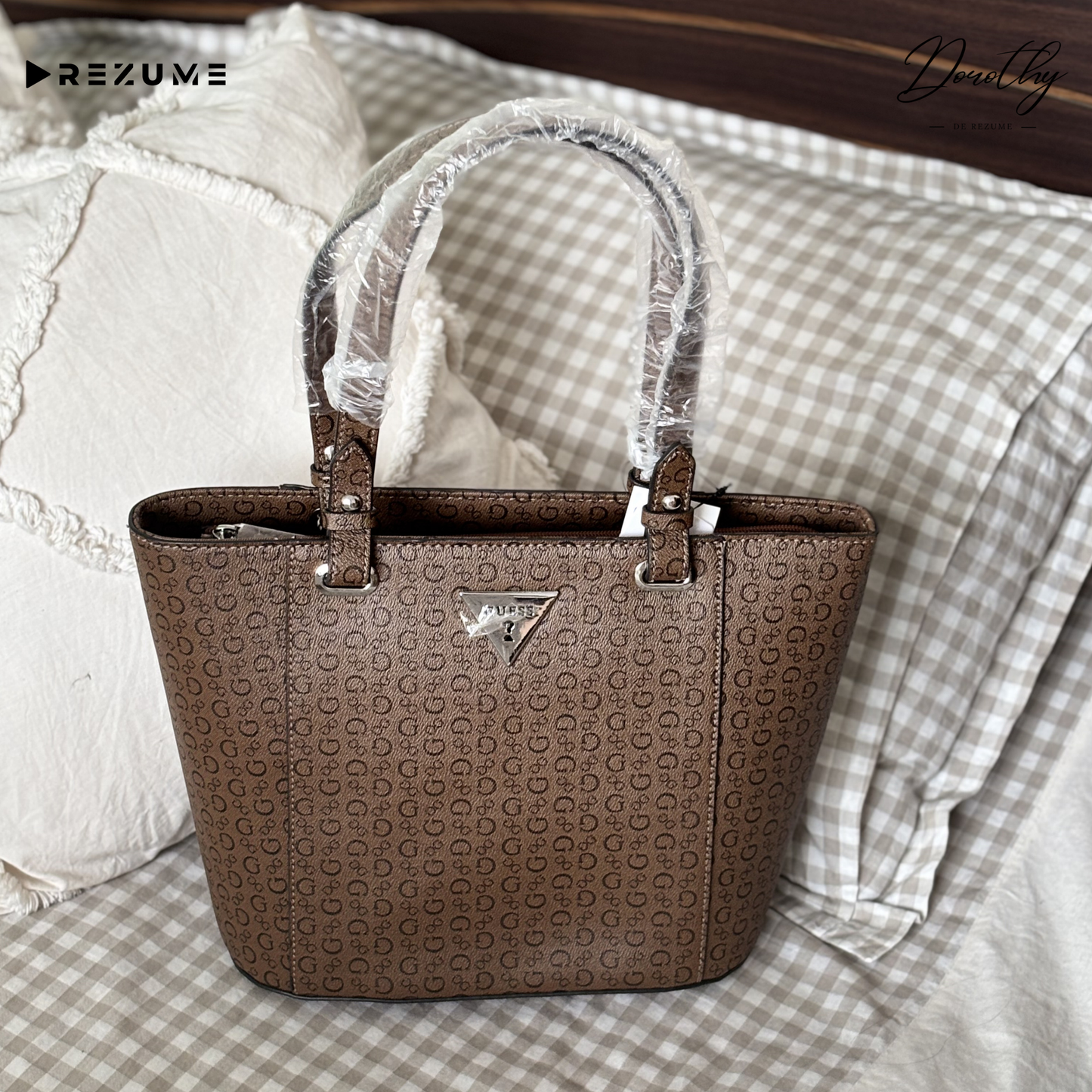 Designer Curve Bag