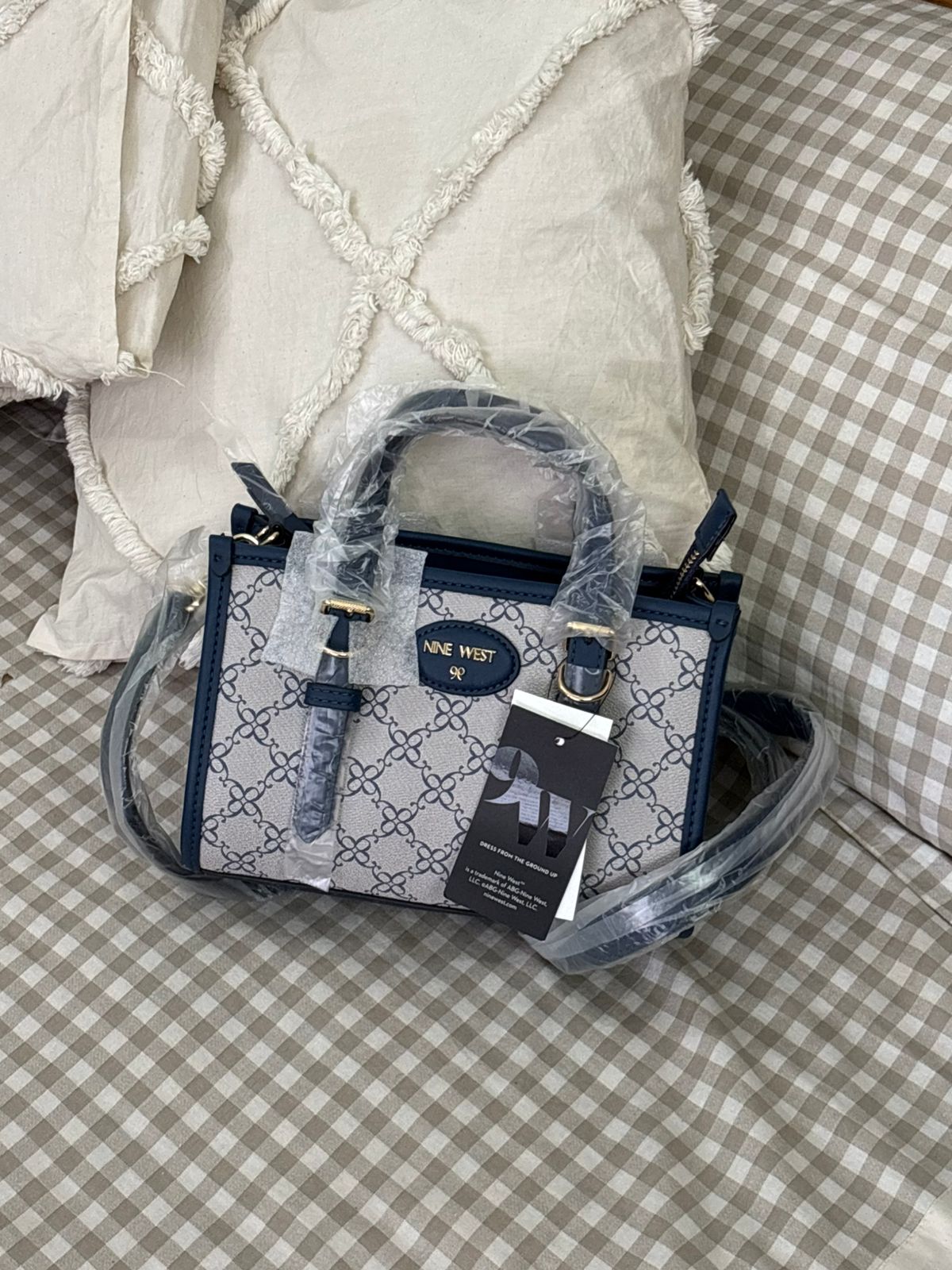 Poppy Top Handle Mini