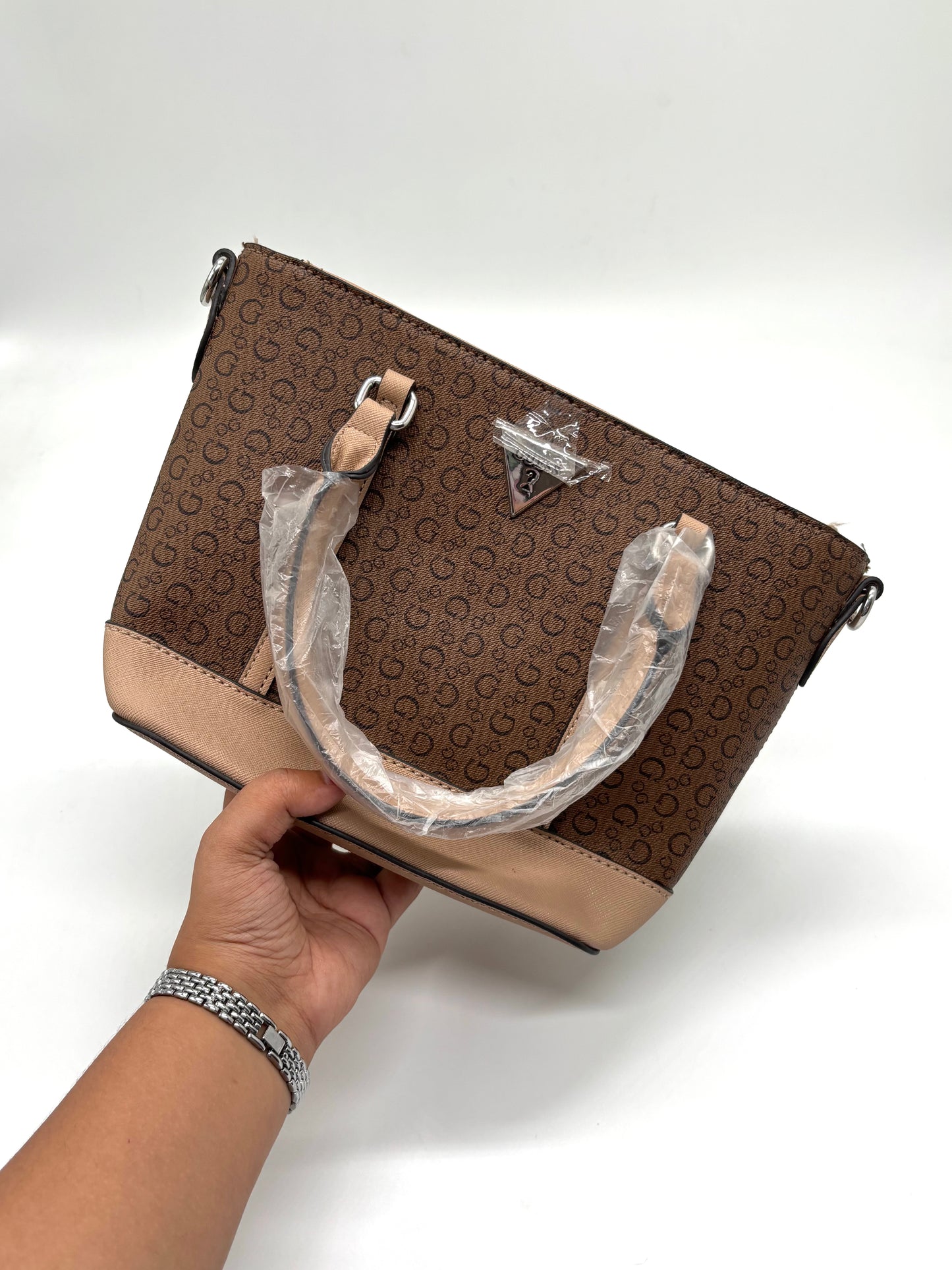 Leona Chain Handbag
