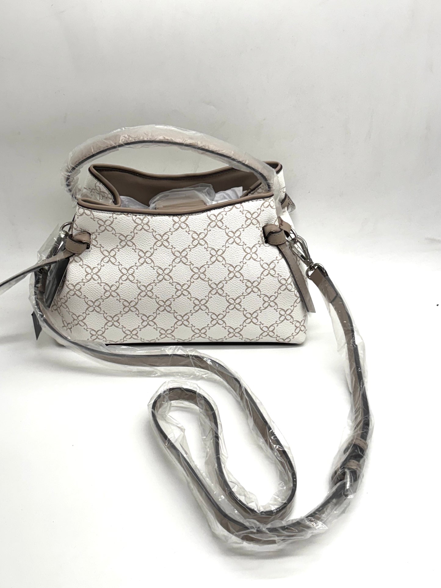 Nova Satchel