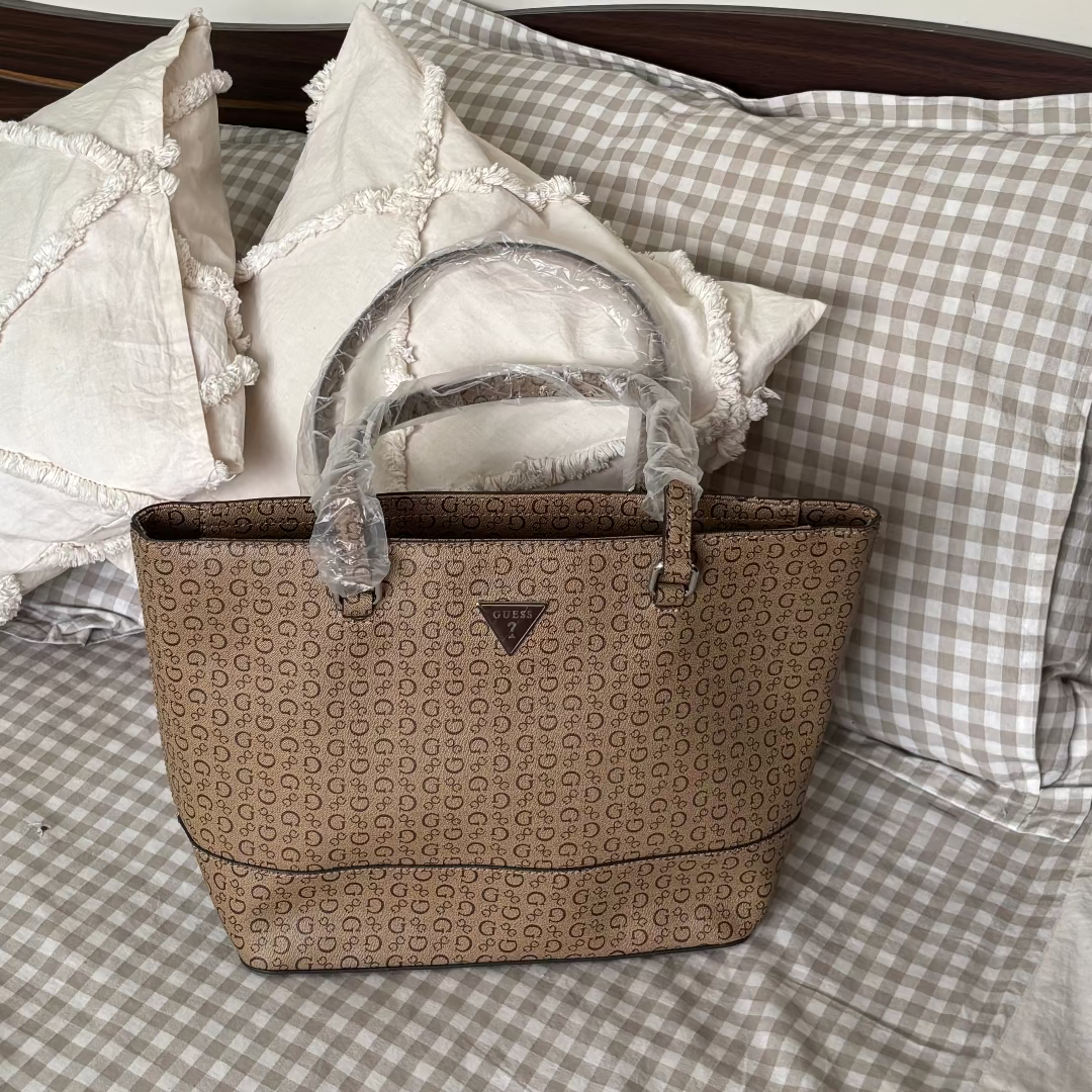 Jimmy Tote