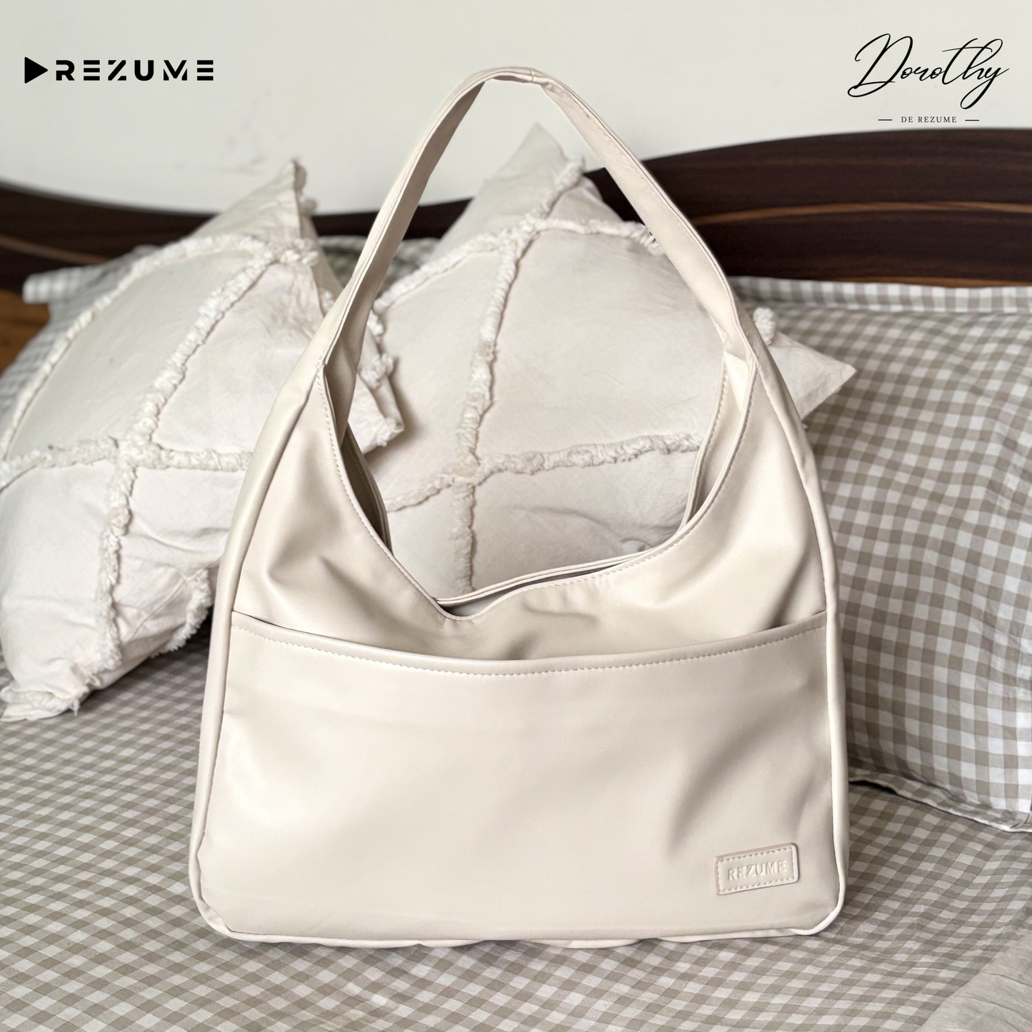 Retro Casual PU Leather Commuter Shoulder Bag - White