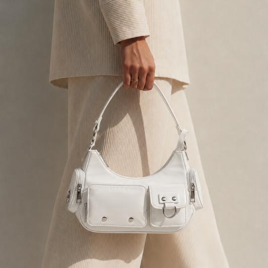 Glossy shoulder bag -White
