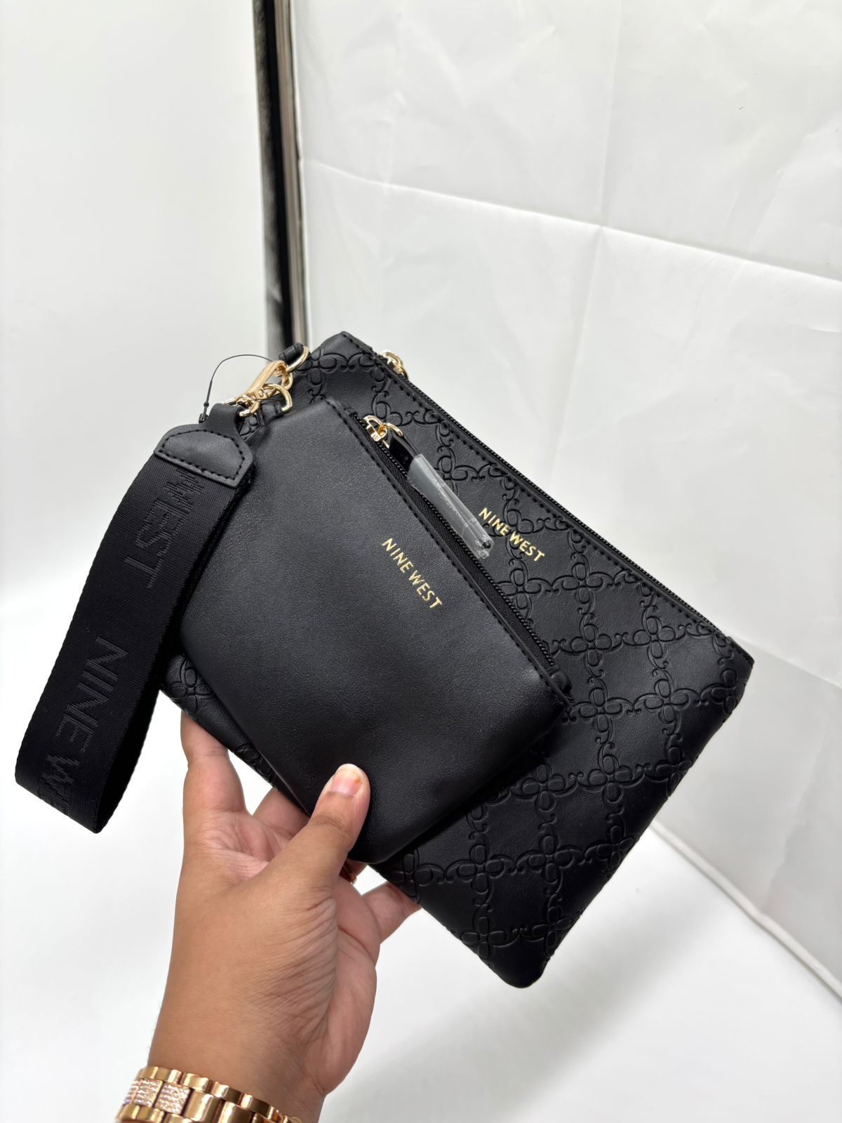 Lira Pouch Bag
