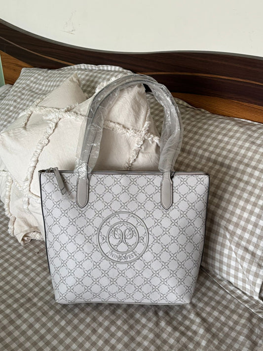 Samera Shoulder Bag