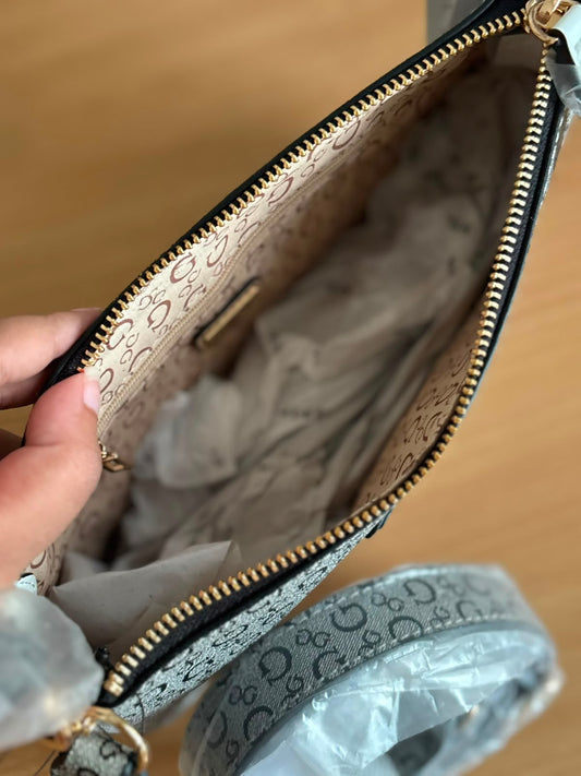 Karico Shoulder Bag