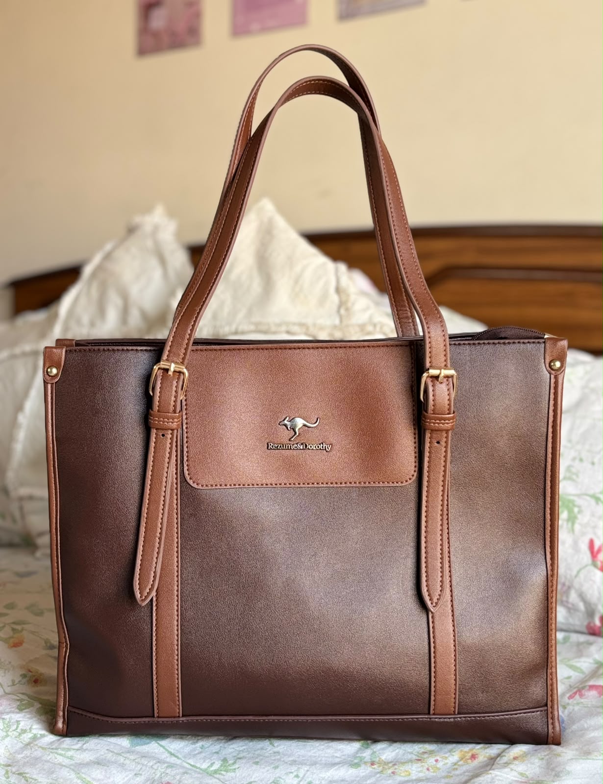 Kangaroo Executive Tote - Chestnut Brown