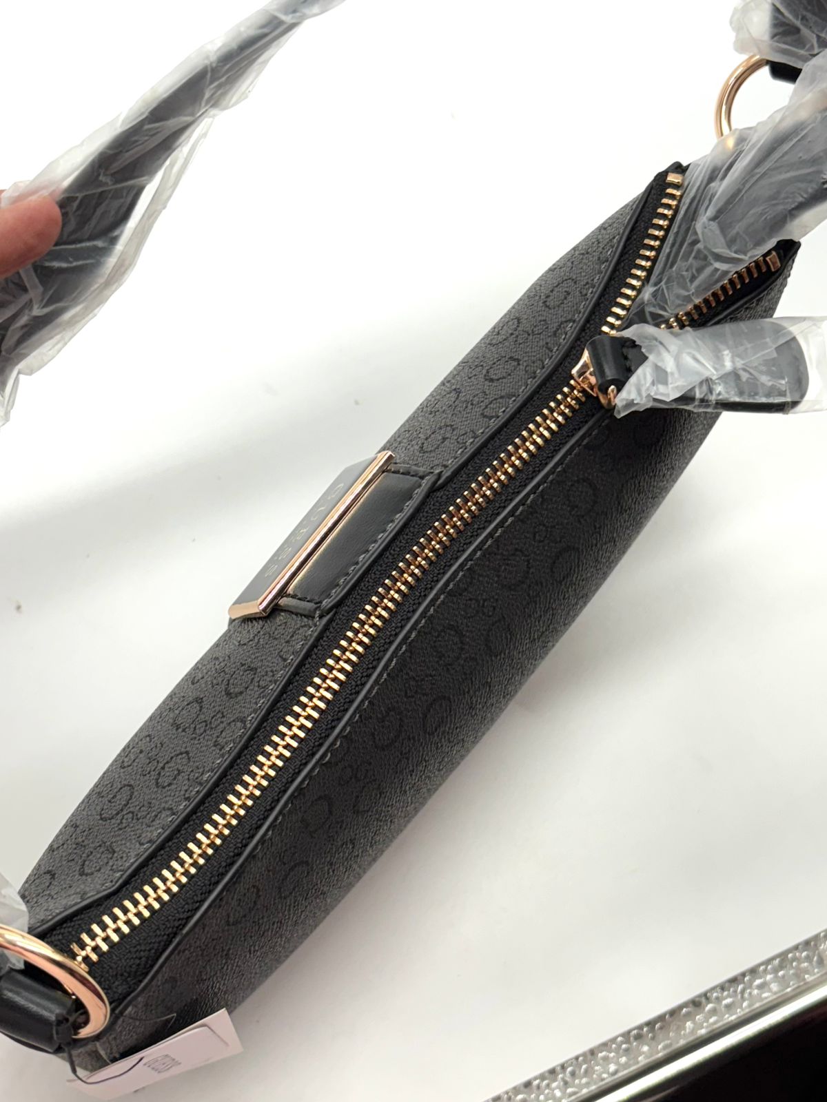 Nico Shoulder Bag