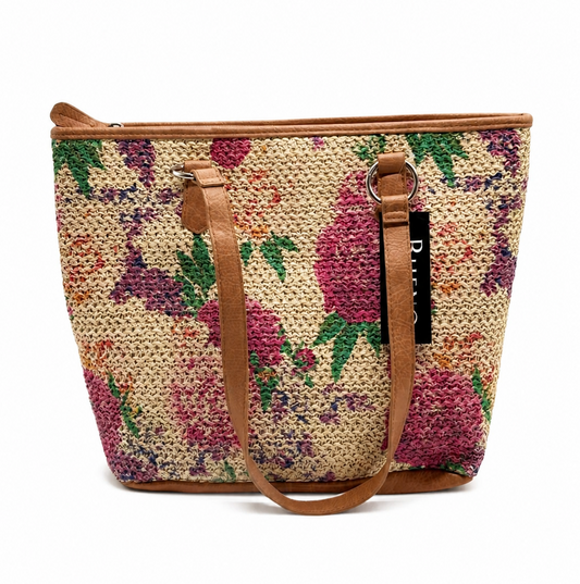 Gilly Tote Bag