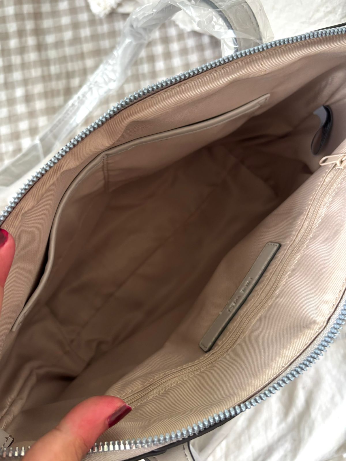 Samera Shoulder Bag